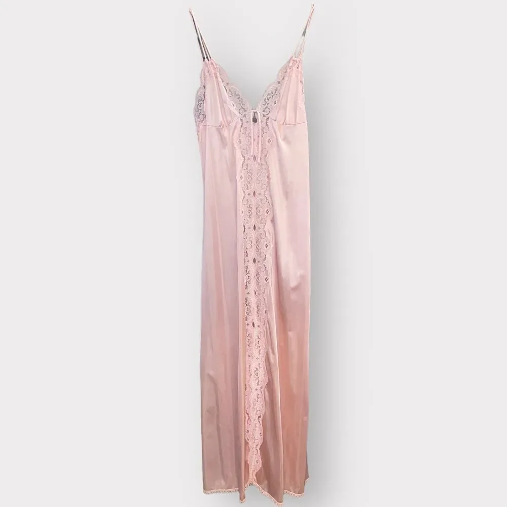 70’s Pastel Pink Lace Detailed Robe & Nightgown by Tom Bezduda for Barad Co. - Picture 10 of 13